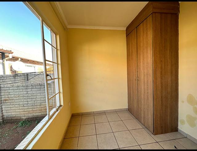 3 BEDROOM DUPLEX FOR SALE IN THE ORCHARDS